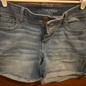 Maurice’s Jean Short